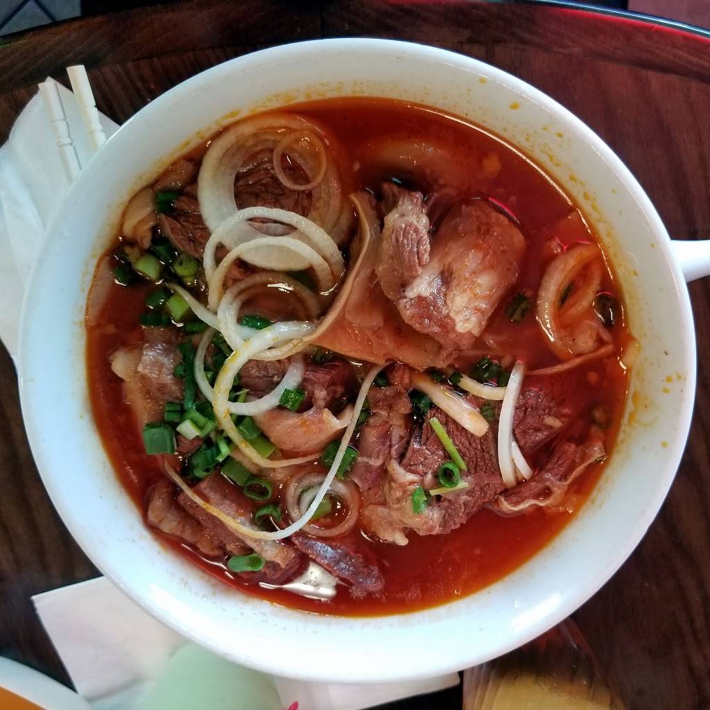 Pho Ha Saigon | restaurant | 320 W Oregon Ave, Philadelphia, PA 19148, USA | 2153891002 OR +1 215-389-1002