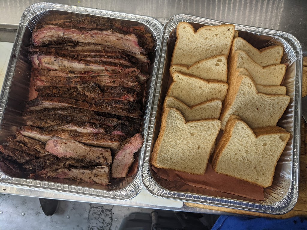 Provecho Mex-Kan BBQ | restaurant | 202 E Frontview St, Dodge City, KS 67801, USA | 6202559134 OR +1 620-255-9134