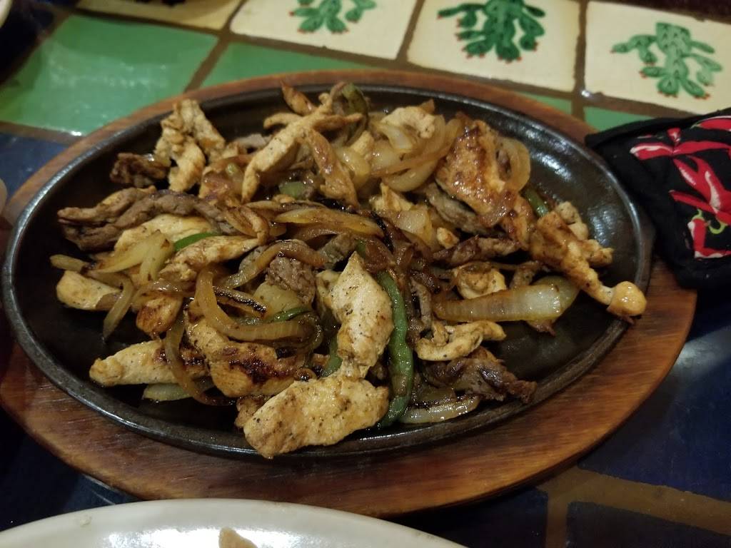 Old Mexico Mexican Restaurant | restaurant | 214 Line Ave, Philadelphia, MS 39350, USA | 6016566686 OR +1 601-656-6686