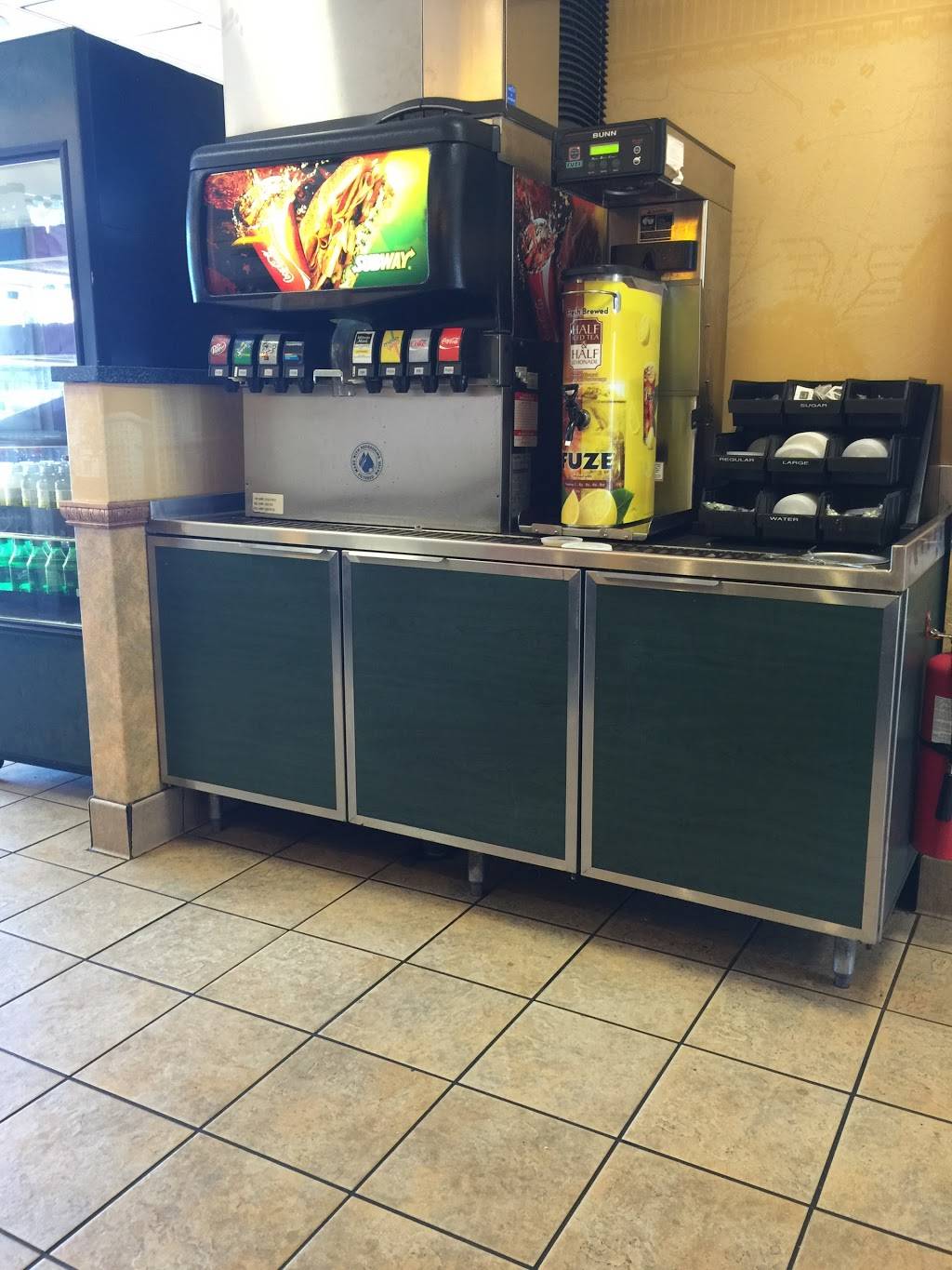 Subway | restaurant | 17446 Kenwood Trail, Lakeville, MN 55044, USA | 9528927827 OR +1 952-892-7827