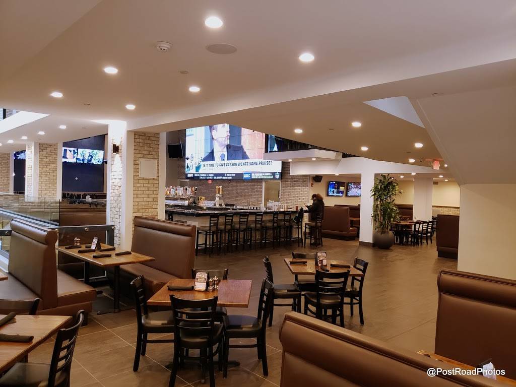 Blu Alehouse | restaurant | 1000 Palisades Center Dr E106, West Nyack, NY 10994, USA | 8453584258 OR +1 845-358-4258