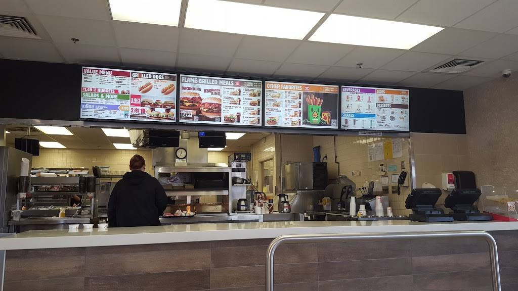 Burger King | restaurant | 84 Ella Grasso Turnpike, Windsor Locks, CT 06096, USA | 8606275537 OR +1 860-627-5537