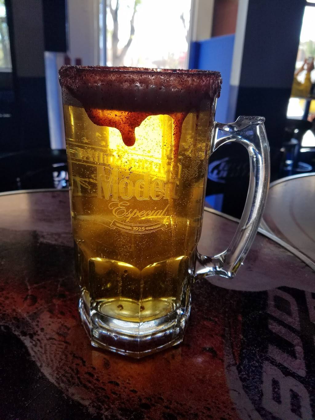 TERRAZA LA CHOPERIA | restaurant | Blvd. Benito Juárez 981, La Hacienda, 21448 Tecate, B.C., Mexico | 016655212913 OR +52 665 521 2913