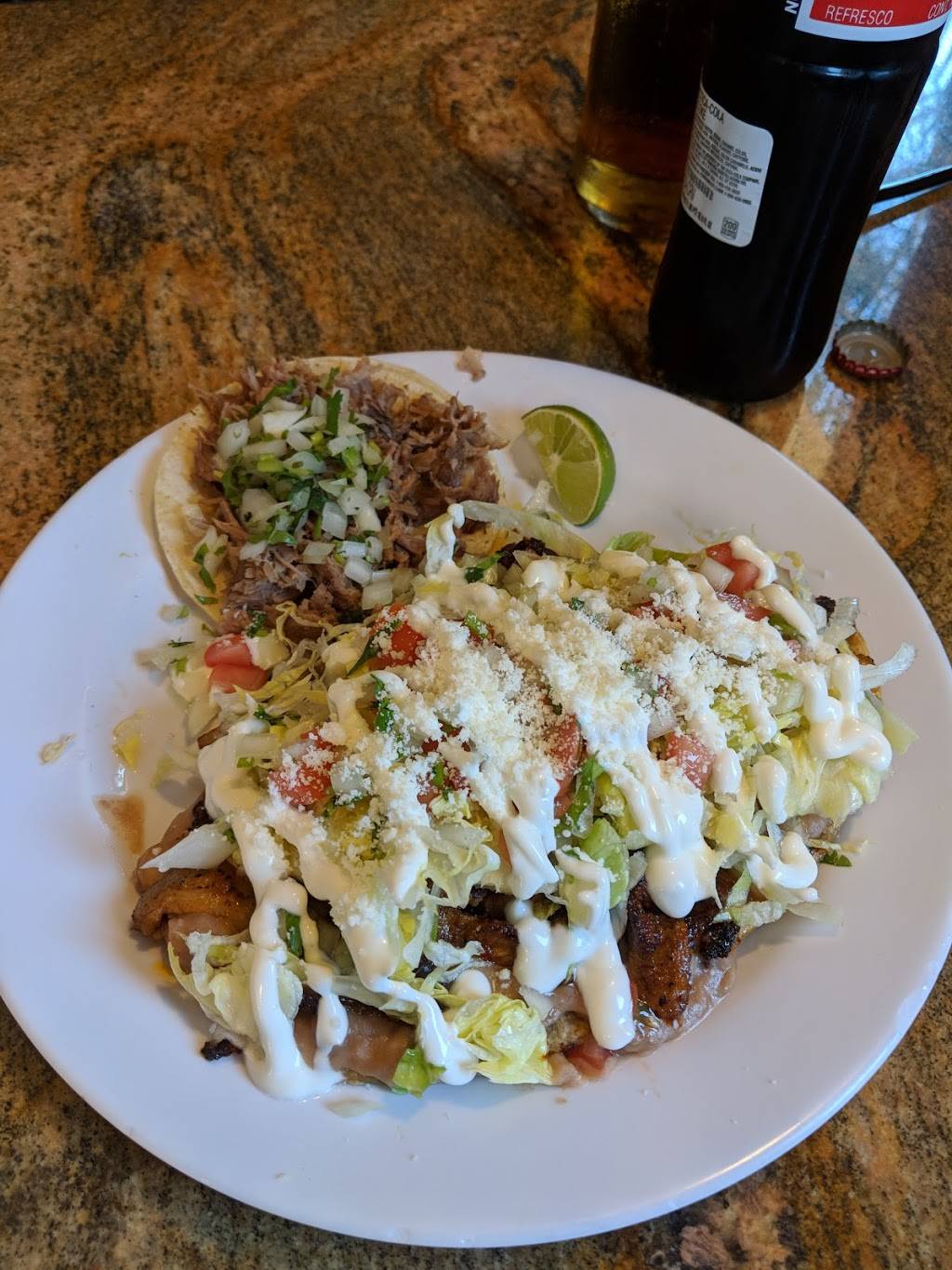 Carnitas El Veneno | restaurant | 541 S Indiana St, Los Angeles, CA 90063, USA | 3232644762 OR +1 323-264-4762