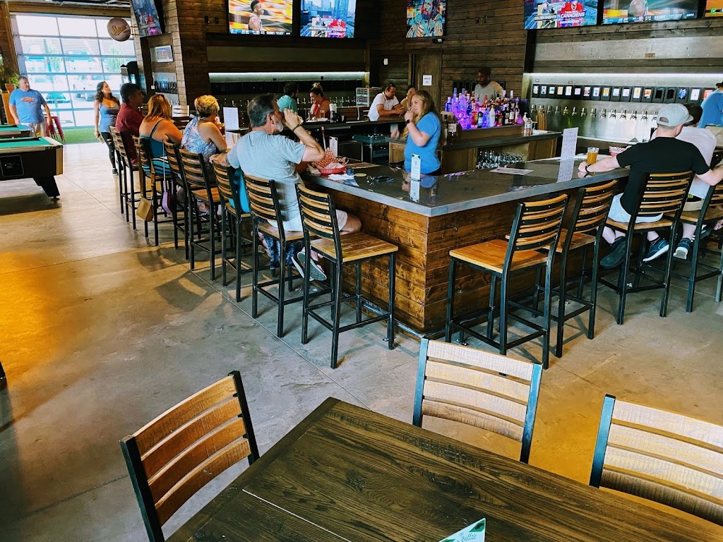 Kilted Buffalo | restaurant | 1212 Central Ave, Charlotte, NC 28204, USA | 9803550218 OR +1 980-355-0218