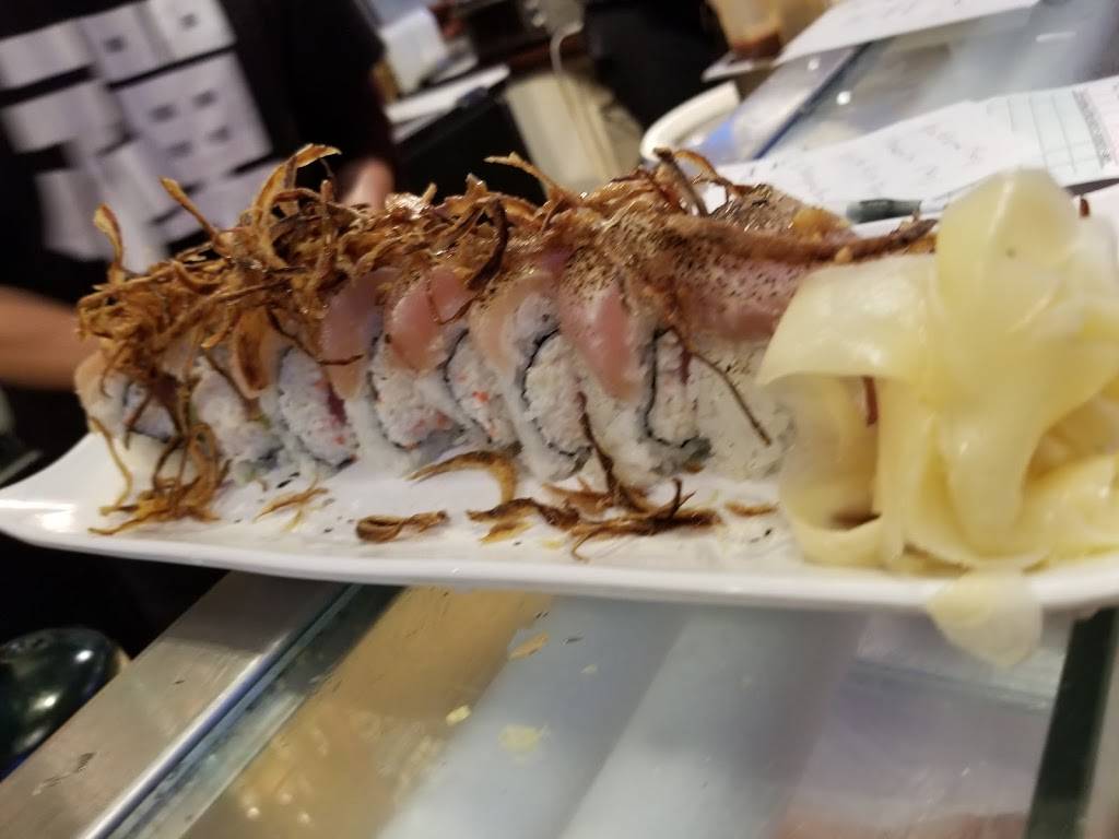 Ozen Sushi | restaurant | 26612 Towne Centre Dr, Foothill Ranch, CA 92610, USA | 9496993702 OR +1 949-699-3702