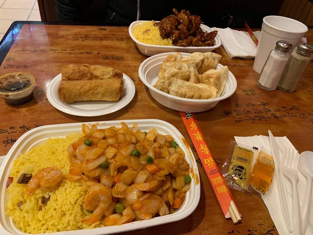 Great Wall | restaurant | 2130 N Tyler Rd, Wichita, KS 67212, USA | 3167218888 OR +1 316-721-8888