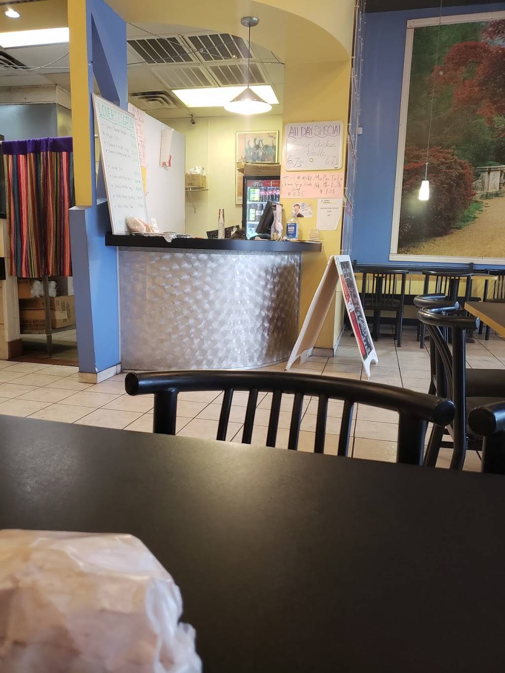 Lovers Eggroll | restaurant | 16627 N Coit Rd, Richardson, TX 75080, USA | 9723804888 OR +1 972-380-4888