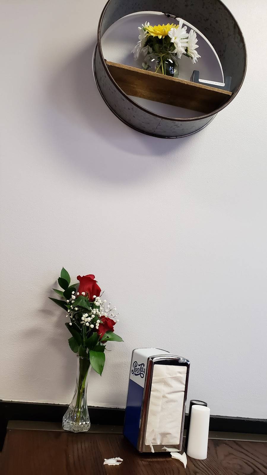 O.T.O Outta The Ordinary | restaurant | 296 Main St, Old Town, ME 04468, USA | 2078170526 OR +1 207-817-0526