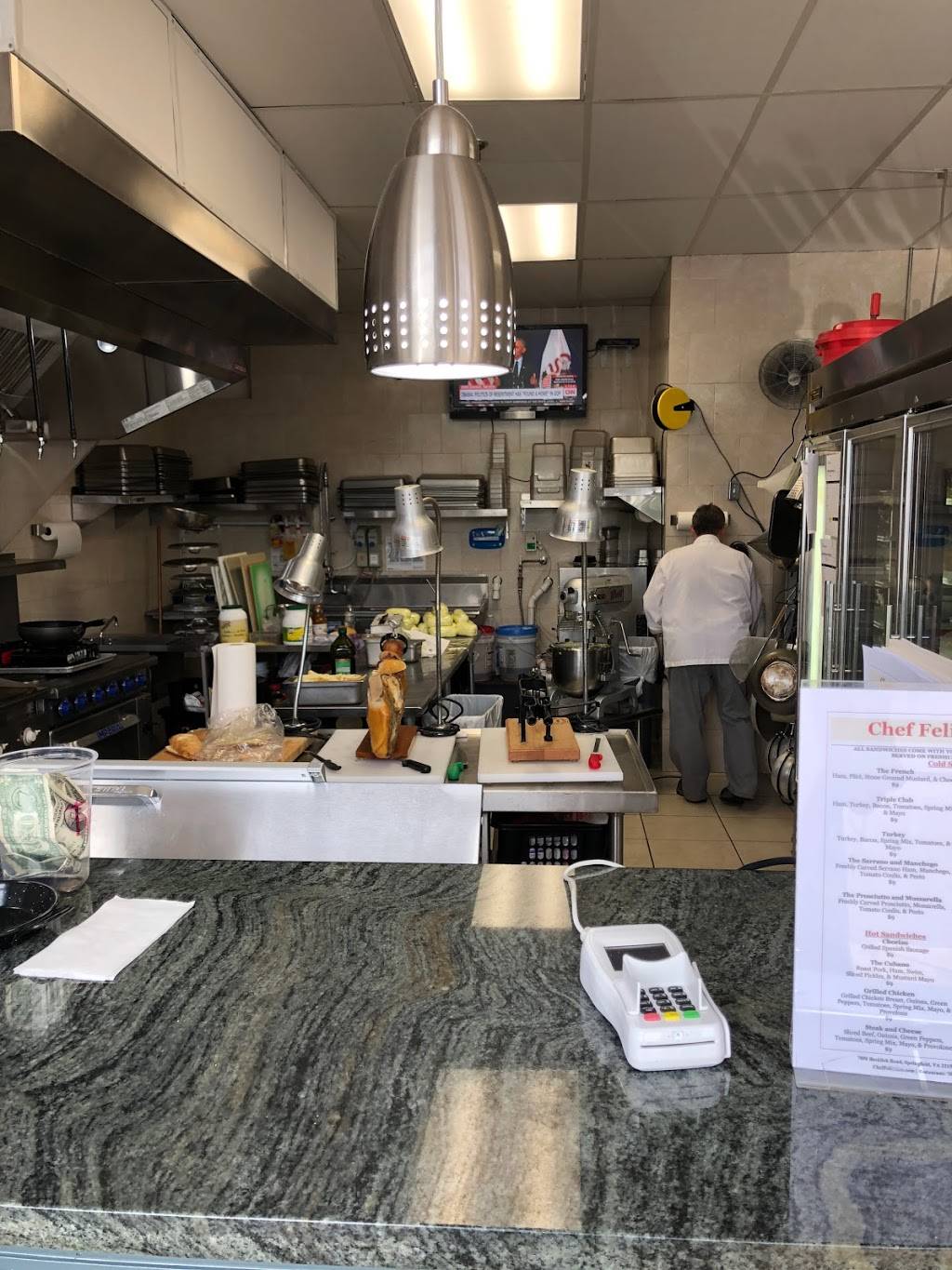 Chef Feliciano Deli | restaurant | 7890 Backlick Rd, Springfield, VA 22150, USA | 7039806837 OR +1 703-980-6837