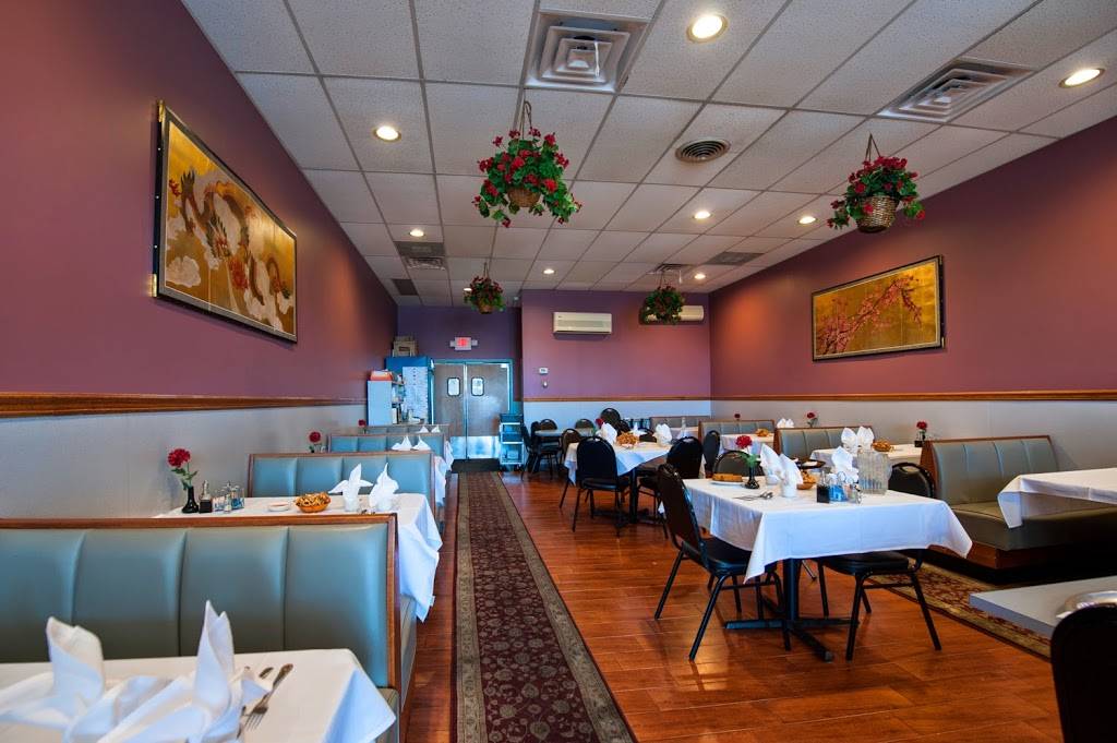 Kings | restaurant | 4345 U.S. 9, Freehold, NJ 07728, USA | 7323031988 OR +1 732-303-1988