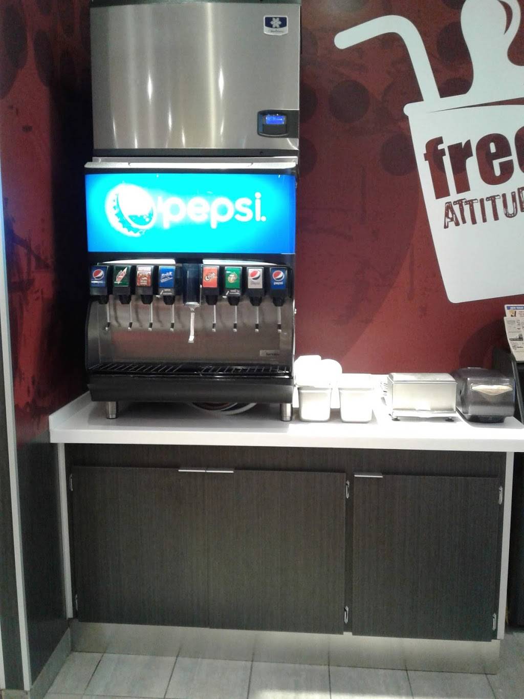 KFC | meal delivery | 121 Toronto Rd, Port Hope, ON L1A 3S6, Canada | 9058850393 OR +1 905-885-0393