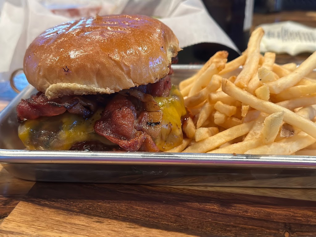 Outcast Bar & Grill | restaurant | 4942 US-98 Unit 1 & 2, Santa Rosa Beach, FL 32459, USA | 8506606851 OR +1 850-660-6851