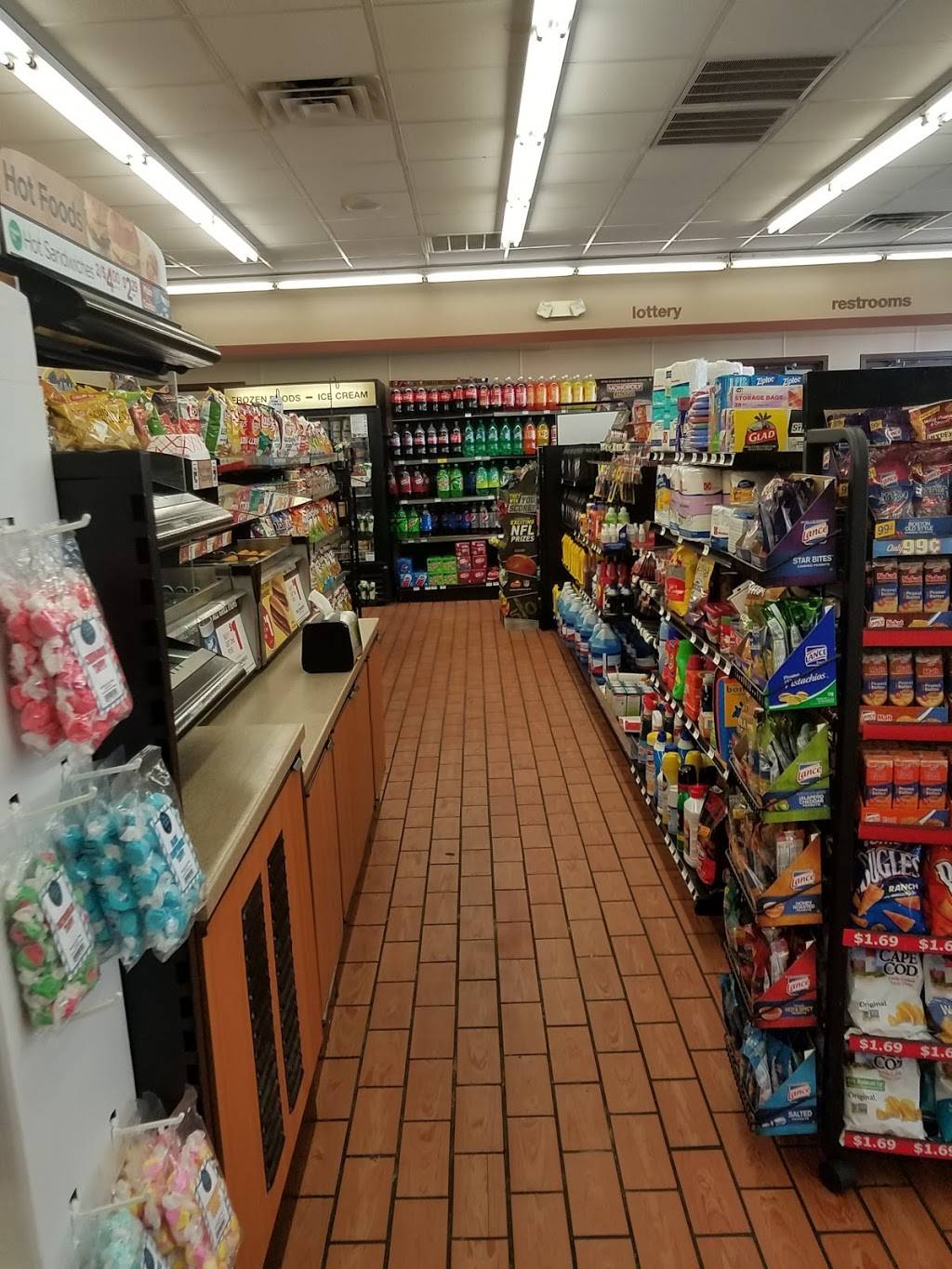 Circle K | meal takeaway | 6125 FL-100, Flagler Beach, FL 32136, USA | 3864392590 OR +1 386-439-2590