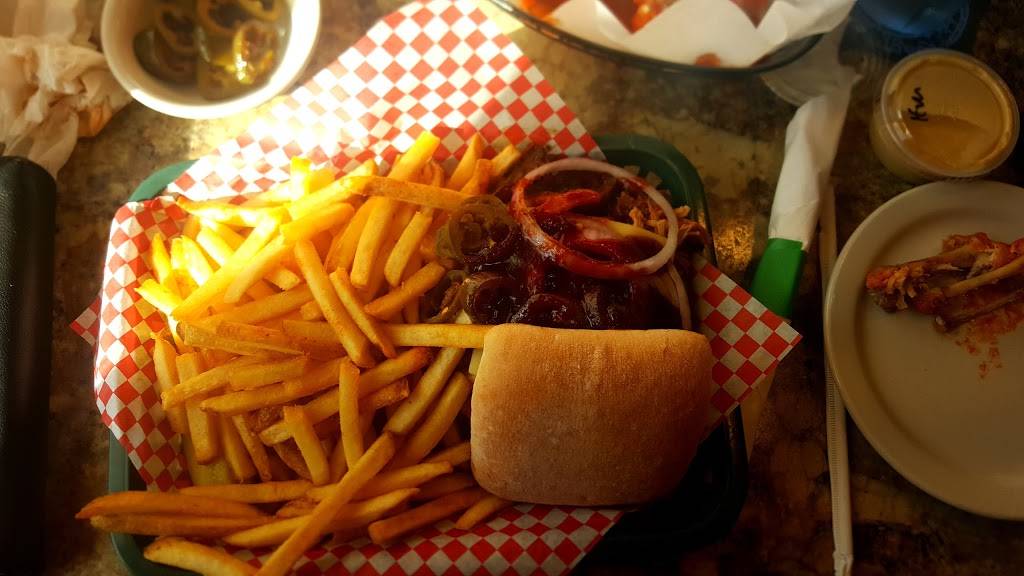 Rough-Cut Grill & Bar | restaurant | 19034 US-169, Milaca, MN 56353, USA | 3209832727 OR +1 320-983-2727