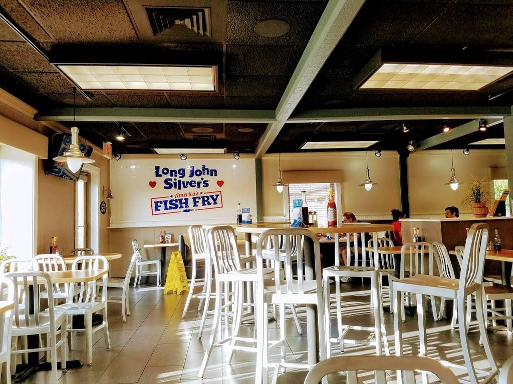 Long John Silvers | restaurant | 5023 S 108th St, Omaha, NE 68137, USA | 4025922600 OR +1 402-592-2600