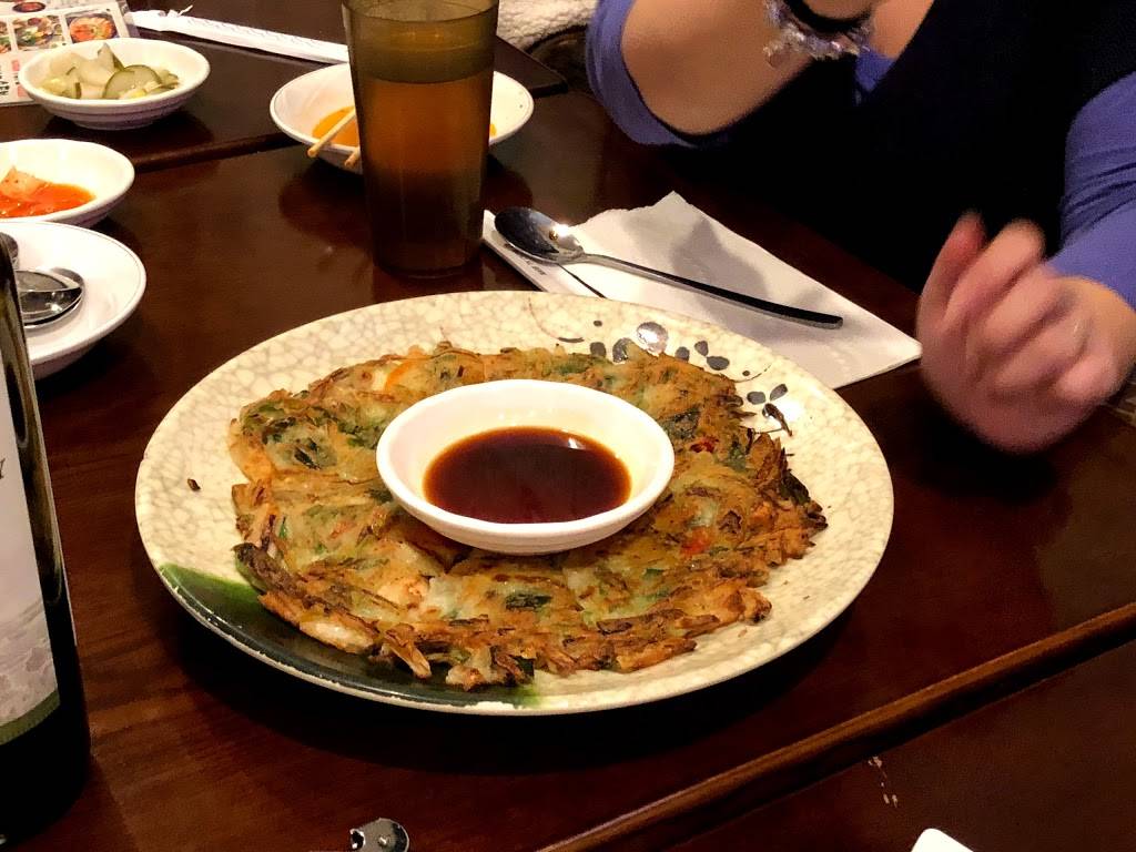 Korean Tofu House | restaurant | 763 61st St, Brooklyn, NY 11220, USA | 7185670838 OR +1 718-567-0838