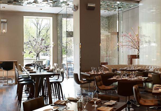 SOUTHGATE Bar & Restaurant | restaurant | 154 Central Park S, New York, NY 10019, USA | 2124845120 OR +1 212-484-5120