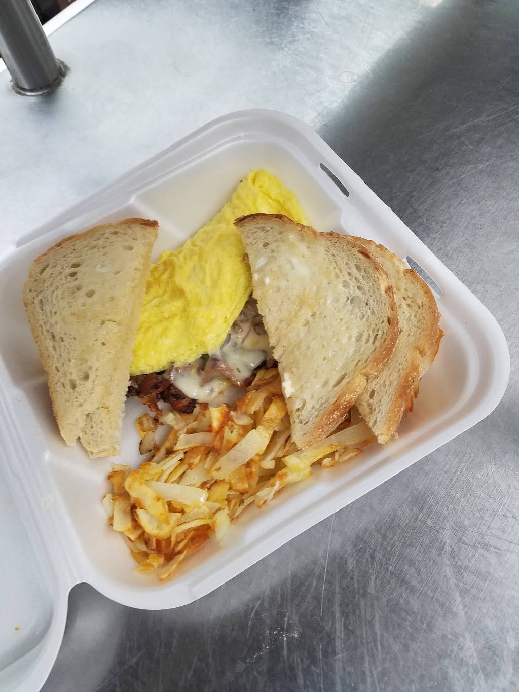 Timbers Bar & Grill | restaurant | 7240 W Azure Dr #170, Las Vegas, NV 89130, USA | 7026450655 OR +1 702-645-0655