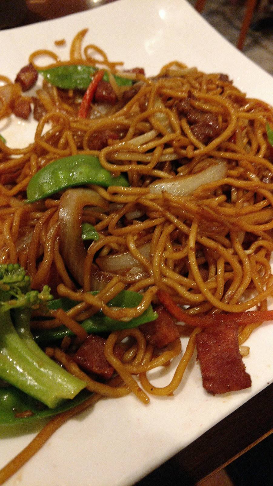 Hong Kong Garden | restaurant | 81 Main St # A, Plymouth, NH 03264, USA | 6035363344 OR +1 603-536-3344