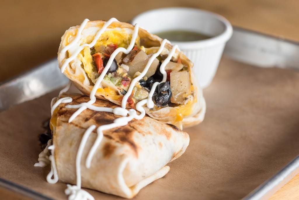 Wrigley BBQ | restaurant | 3555 North Broadway, Chicago, IL 60657, USA | 7734721227 OR +1 773-472-1227