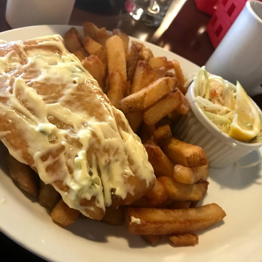 Dimitris Restaurant & Nikos Patio | restaurant | 609 William St, Cobourg, ON K9A 3A5, Canada | 2892521609 OR +1 289-252-1609