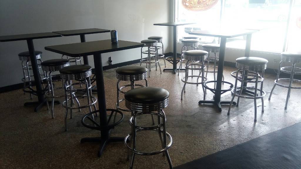 Pizzeria Alonzo Plus | restaurant | 2 Avenue du Pont unit 3, Gatineau, QC J8V 1E5, Canada | 8195684141 OR +1 819-568-4141