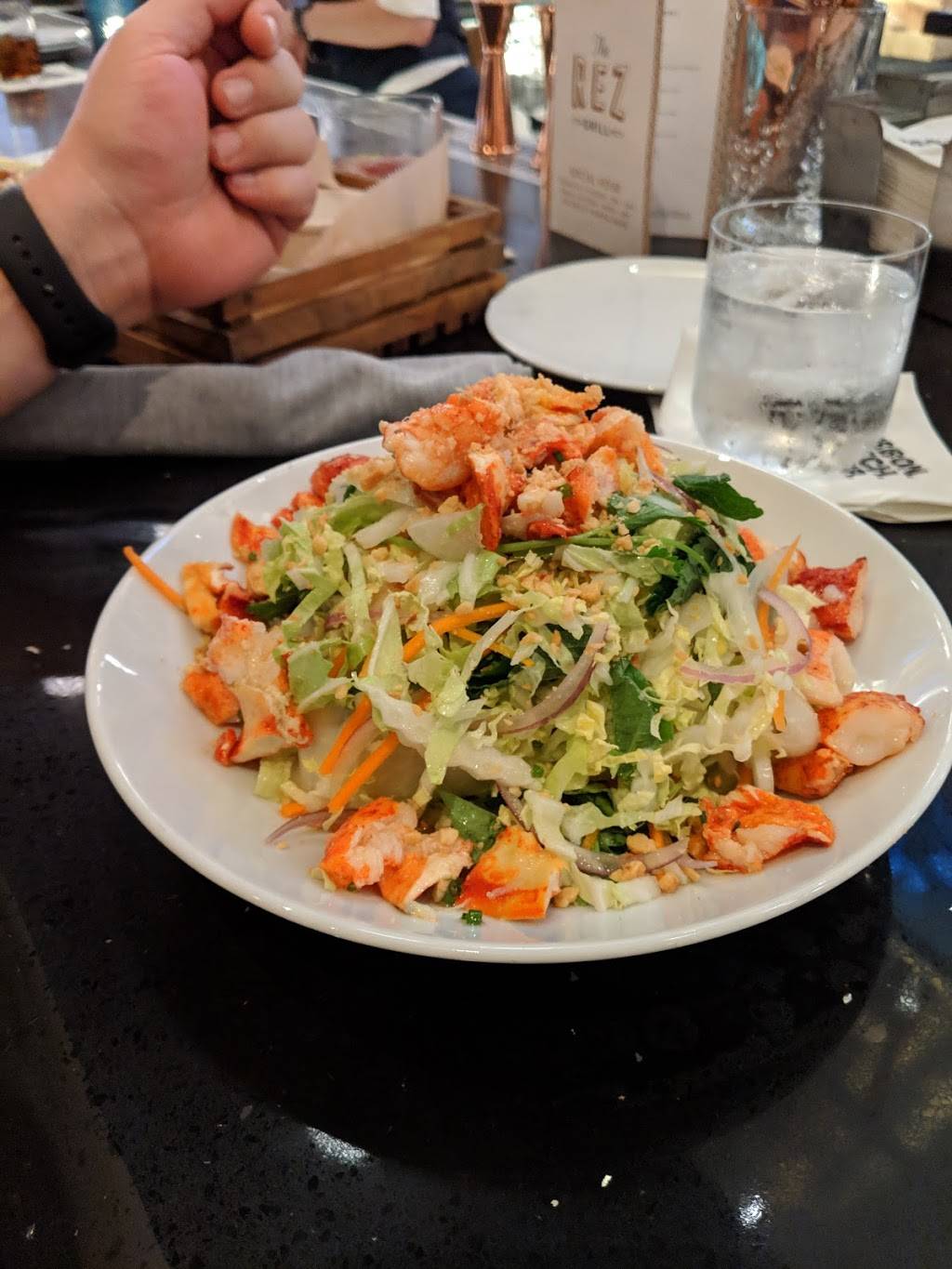 The Rez Grill | restaurant | 5223 N Orient Rd, Tampa, FL 33610, USA | 8136278120 OR +1 813-627-8120