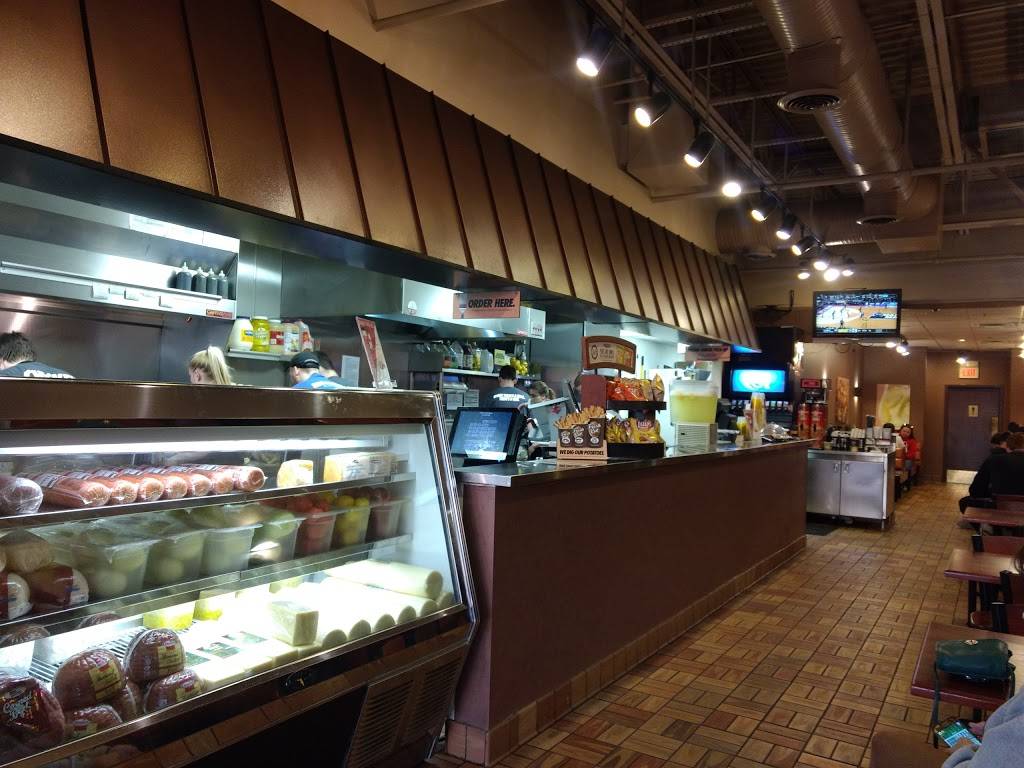 Penn Station East Coast Subs | meal takeaway | 1089 OH-28, Milford, OH 45150, USA | 5138317577 OR +1 513-831-7577