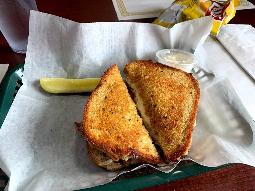 Pizza Stop | restaurant | 7541 Leavenworth Rd, Kansas City, KS 66109, USA | 9133342803 OR +1 913-334-2803