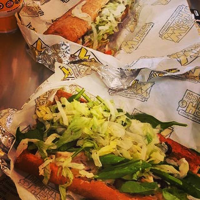 Which Wich | restaurant | 5529 Hollywood Blvd, Los Angeles, CA 90028, USA | 3234985170 OR +1 323-498-5170