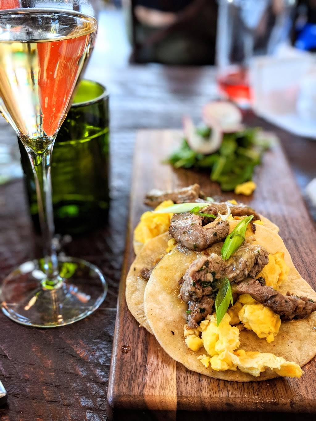 Louies Wine Dive Nashville | restaurant | 101 17th Ave S, Nashville, TN 37203, USA | 6158669172 OR +1 615-866-9172