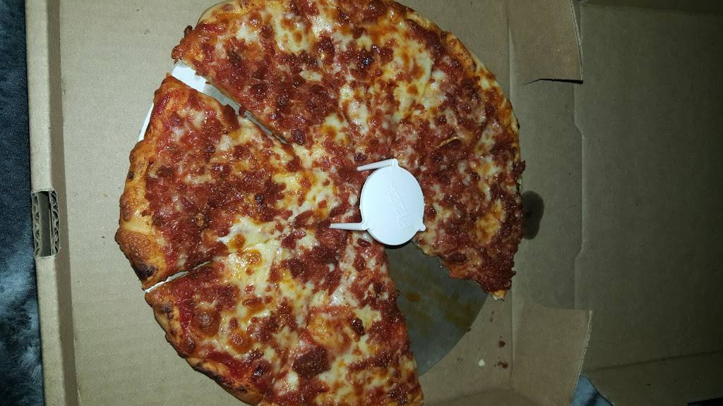 Pizza Barn | restaurant | 9737 US-35, Losantville, IN 47354, USA | 7658535800 OR +1 765-853-5800