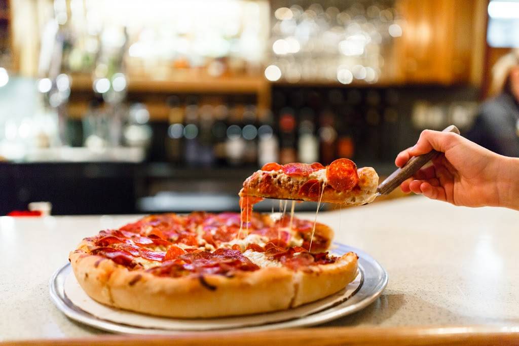 Antonios Italian Restaurant | restaurant | 1105 Goshen Ave, Elkhart, IN 46516, USA | 5742958424 OR +1 574-295-8424