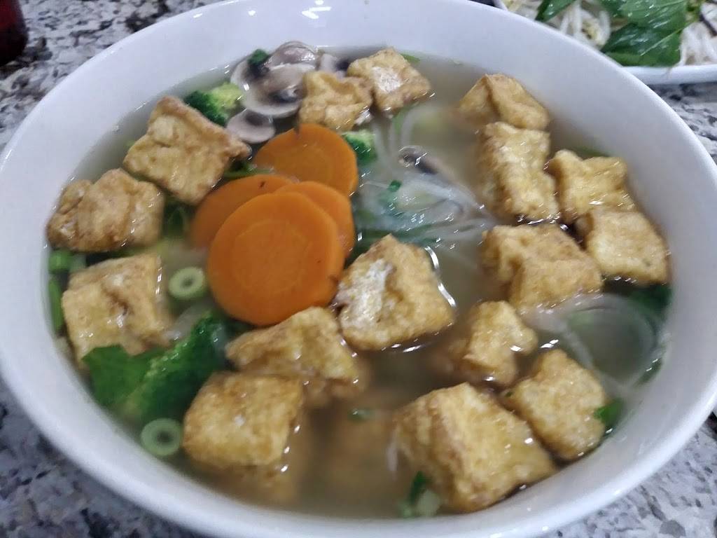 Pho Anh Dao | restaurant | 1915 18th St NW, Washington, DC 20009, USA | 2022321800 OR +1 202-232-1800