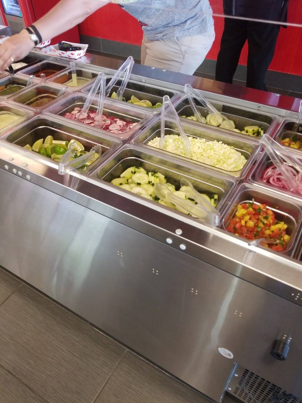 Sonoras Famous Hotdogs | restaurant | 5475 S Calle Santa Cruz Suite #101, Tucson, AZ 85706, USA | 5203928503 OR +1 520-392-8503