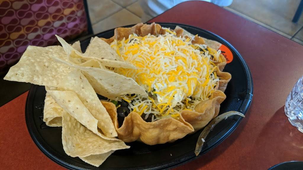 Moes Southwest Grill | restaurant | 941 N Woodland Blvd, DeLand, FL 32724, USA | 3867343708 OR +1 386-734-3708