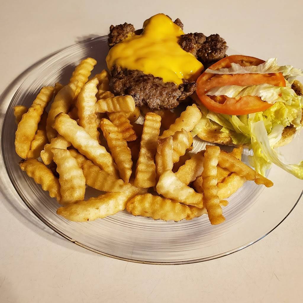 H & R Sweet Shop | restaurant | 102 Royall Ave, Mt Pleasant, SC 29464, USA | 8438842118 OR +1 843-884-2118