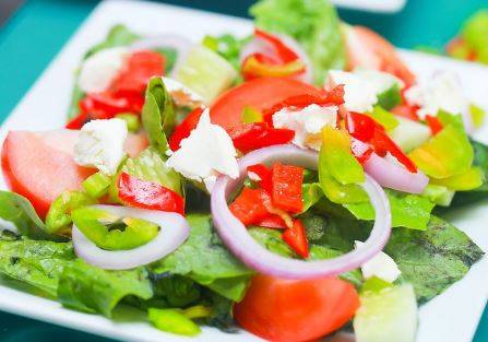 Shawarma Castle Lebanese Cuisine | restaurant | 2130 Wyandotte St W, Windsor, ON N9B 1J9, Canada | 5194192232 OR +1 519-419-2232