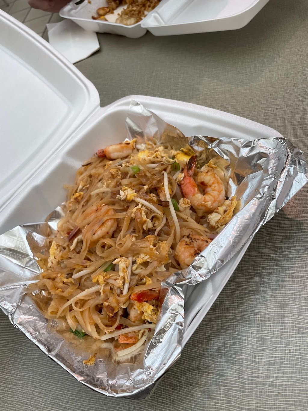 Prayong Thai Food And Boba Smoothies | restaurant | 576 W Prien Lake Rd, Lake Charles, LA 70601, USA | 4099989068 OR +1 409-998-9068