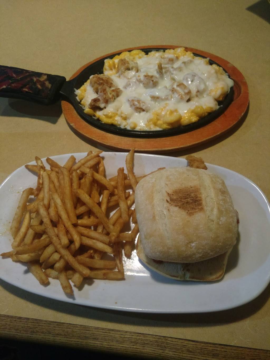 East Coast Wings + Grill | restaurant | Unit D1, 1875 E Broad St Unit D1, Statesville, NC 28625, USA | 7048738777 OR +1 704-873-8777