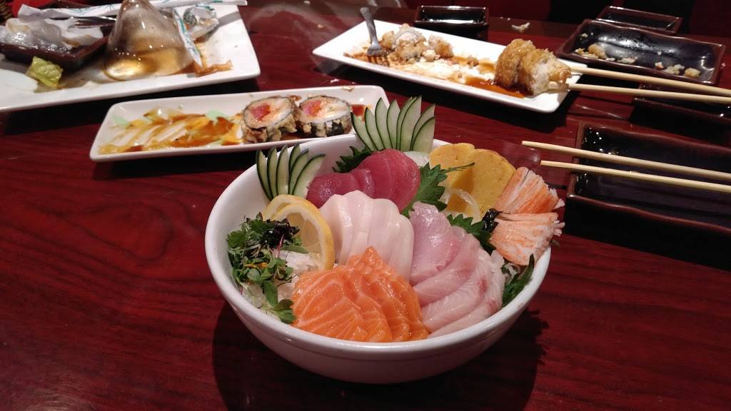 Suzushii Sushi & Grill | restaurant | 2041 U.S. 287 Frontage Rd #115, Mansfield, TX 76063, USA | 8174532334 OR +1 817-453-2334