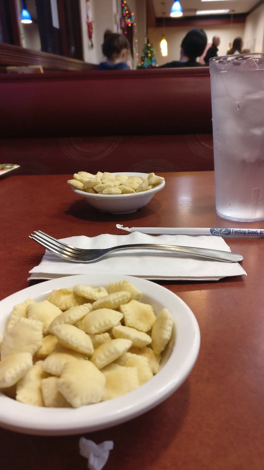 Skyline Chili | restaurant | 440 Ohio Pike, Cincinnati, OH 45255, USA | 5135286611 OR +1 513-528-6611