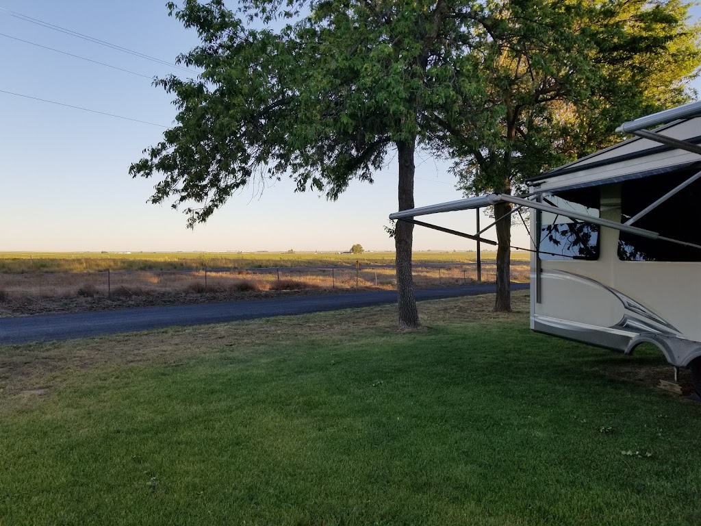 Sage Hills Golf Club & RV Resort | restaurant | 10400 Sagehill Rd SE, Warden, WA 98857, USA | 5093492603 OR +1 509-349-2603