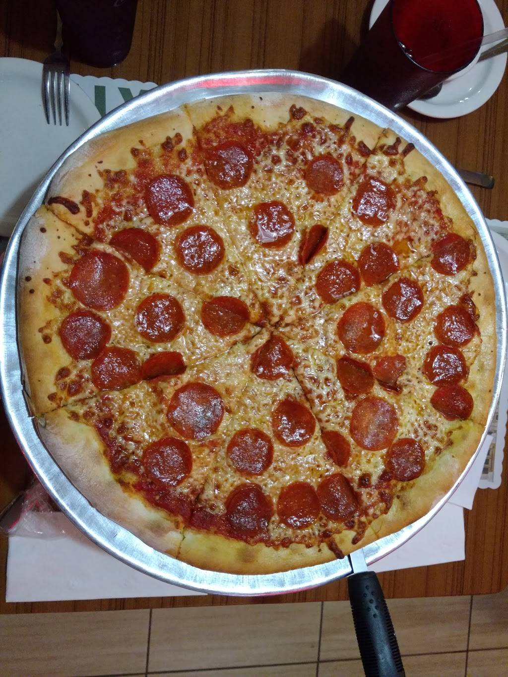 Tonys Place | restaurant | 17721 NW 78th Ave, Hialeah, FL 33015, USA | 3058212528 OR +1 305-821-2528