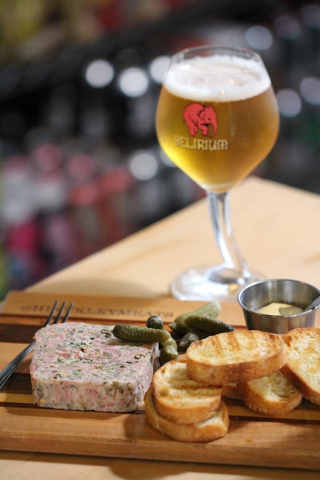 Hinckleys Fancy Meats | restaurant | 3201 Corrine Dr, Orlando, FL 32803, USA | 7866711023 OR +1 786-671-1023