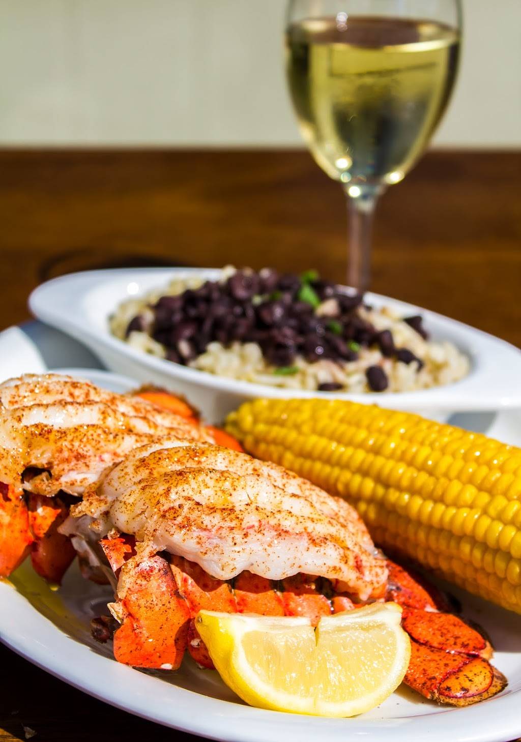 Stevie Tomatos Sports Page | restaurant | 9510 Marketplace Rd, Fort Myers, FL 33912, USA | 2399397211 OR +1 239-939-7211