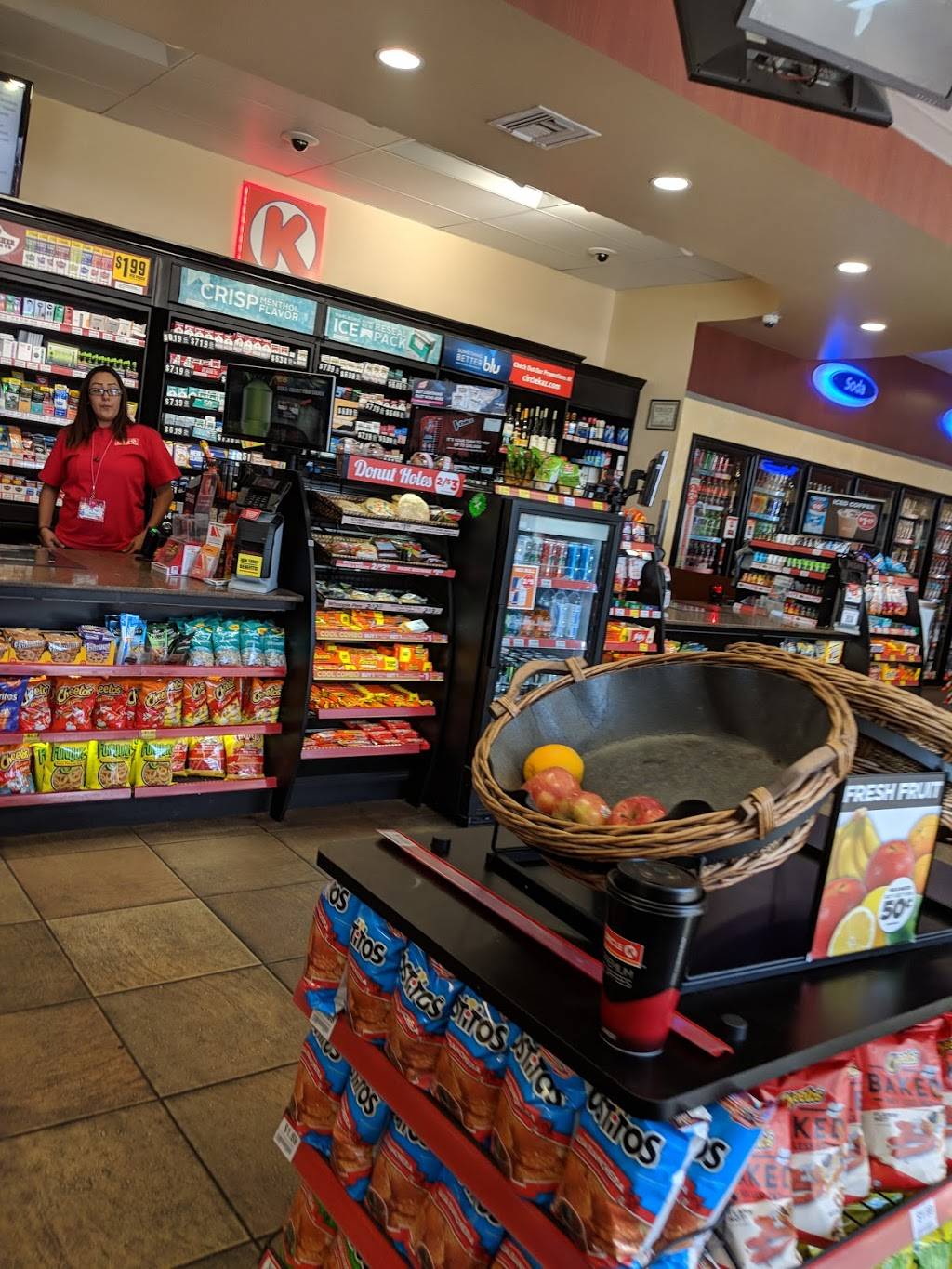 Circle K | meal takeaway | 530 E Valencia Rd, Tucson, AZ 85706, USA | 5202941583 OR +1 520-294-1583