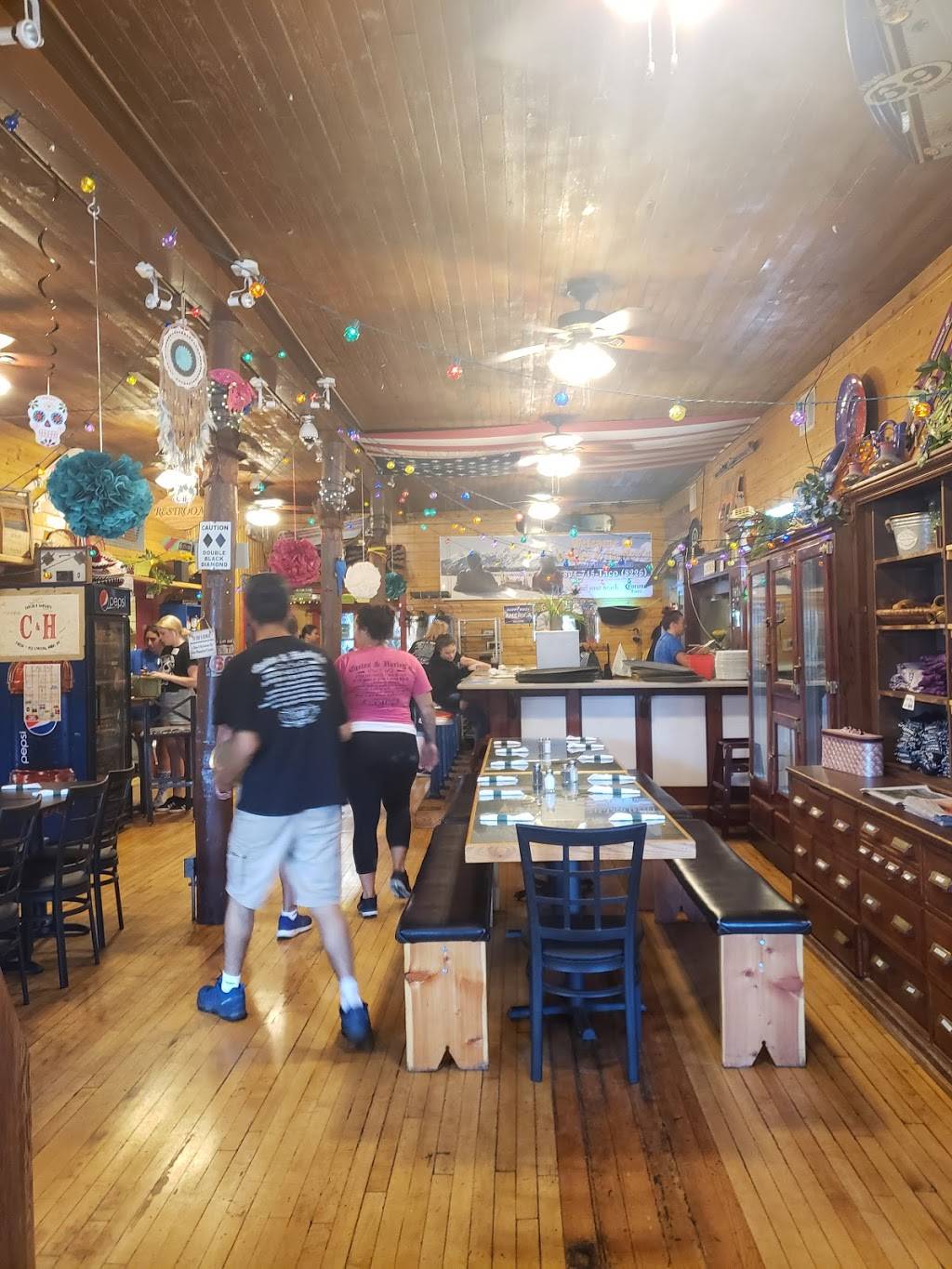 Carlos & Harleys & 745 Sportsbar & Grill | restaurant | 5510 E 2200 N, Eden, UT 84310, USA | 8017458226 OR +1 801-745-8226