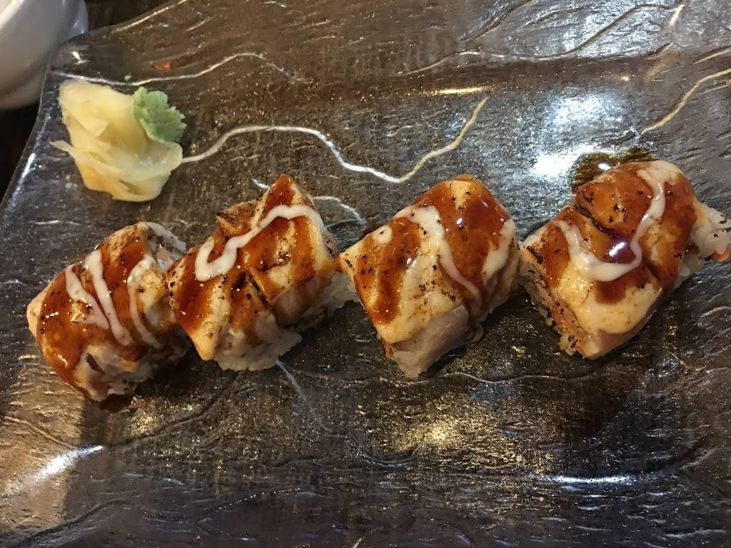 Fuji Yummy Steakhouse | restaurant | 221 N Peters Ave, Fond du Lac, WI 54935, USA | 9209335555 OR +1 920-933-5555